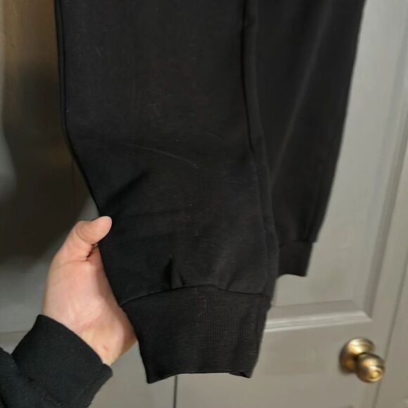 Chicago Bulls Sweatpants - Picture 2 of 4